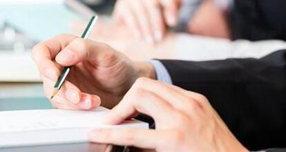 朋友不多，全都合作记账报税，记账是感情的交流，记账报税是事业的追求，也是让大家相聚的理由——小规模纳税人自行开具的免税发票已交给客户，享受减免增值税政策是否必须